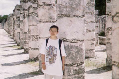 ruin of temple   Chichen Itza.jpg